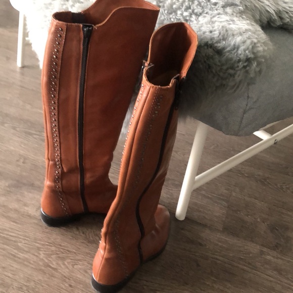 Good leather boots very good condition size 6 - Picture 2 of 4